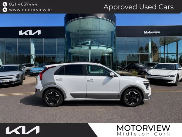 Kia e-Niro Hatchback, Electric, 2023, White