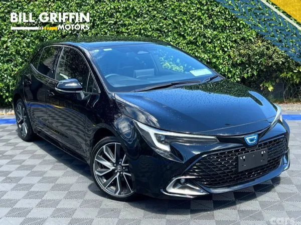 Toyota Corolla Hatchback, Petrol Hybrid, 2025, Black