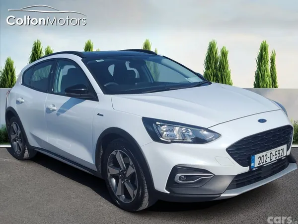 Ford Focus Hatchback, Petrol, 2020, White
