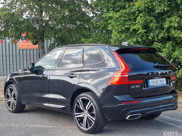 Volvo XC60 SUV, Petrol Plug-in Hybrid, 2020, Black