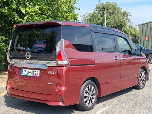 Nissan Serena MPV, Petrol Hybrid, 2017, Red