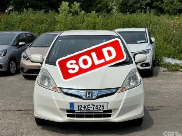 Honda Fit Hatchback, Petrol Hybrid, 2012, White