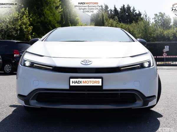 Toyota Prius Saloon, Petrol Hybrid, 2023, White