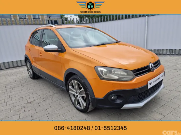 Volkswagen Polo Hatchback, Petrol, 2014, Orange