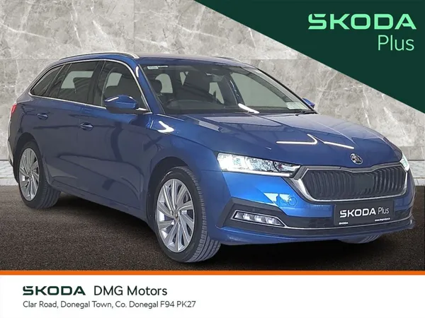 Skoda Octavia Estate, Diesel, 2023, Blue