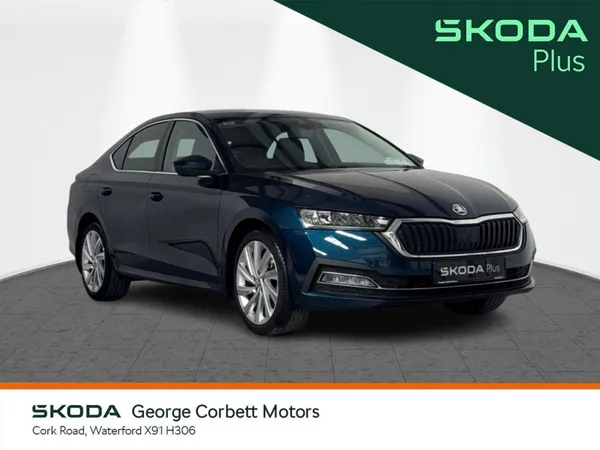 Skoda Octavia Saloon, Diesel, 2023, Blue