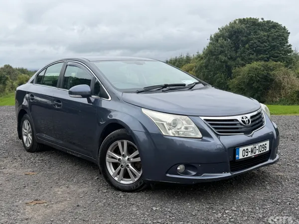 Toyota Avensis Saloon, Diesel, 2009, Blue