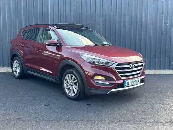 Hyundai Tucson SUV, Diesel, 2016, Red