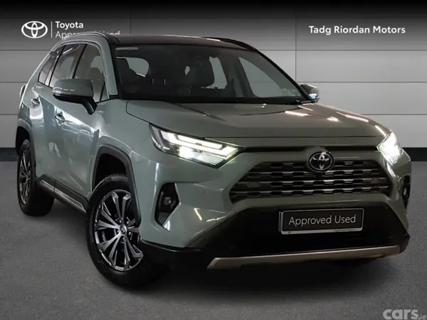 Toyota RAV4 SUV, Petrol Hybrid, 2022, Green