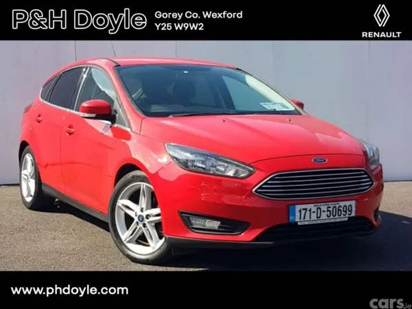 Ford Focus Hatchback, Diesel, 2017, Red