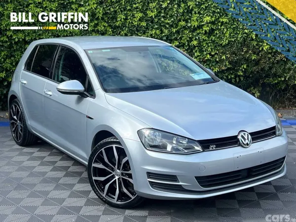 Volkswagen Golf Hatchback, Petrol, 2015, Silver