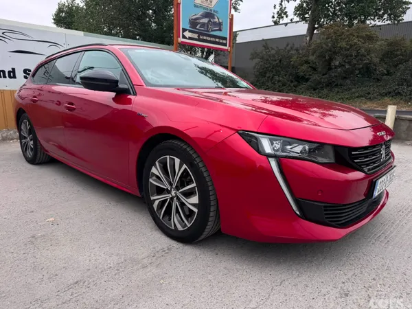 Peugeot 508 Estate/Jeep, Petrol Plug-in Hybrid, 2022, Red