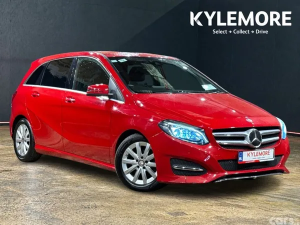 Mercedes-Benz B-Class Hatchback, Petrol, 2017, Red