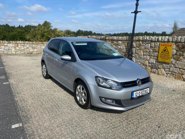 Volkswagen Polo Hatchback, Petrol, 2012, Silver
