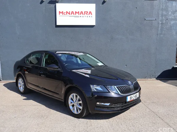 Skoda Octavia Saloon, Petrol, 2018, Black