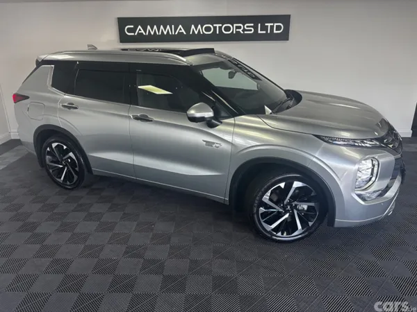 Mitsubishi Outlander SUV, Petrol Plug-in Hybrid, 2022, Silver
