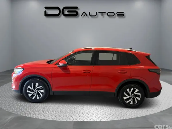 Volkswagen Tiguan SUV, Diesel, 2024, Red