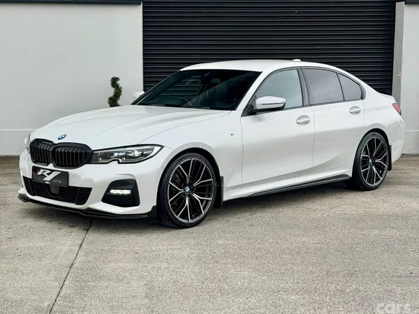 BMW 3-Series Saloon, Diesel, 2020, White