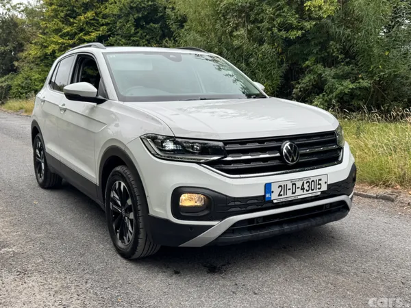 Volkswagen T-Cross Hatchback, Petrol, 2021, White
