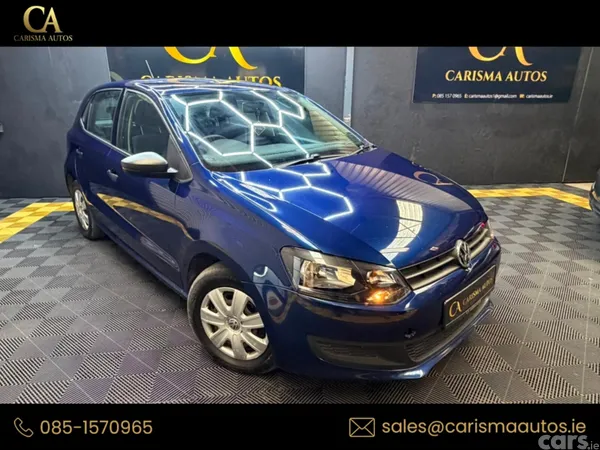 Volkswagen Polo Hatchback, Petrol, 2012, Blue