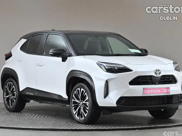 Toyota Yaris Cross SUV, Petrol Hybrid, 2025, White