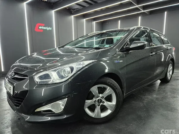 Hyundai i40 Estate/Jeep, Diesel, 2014, Grey