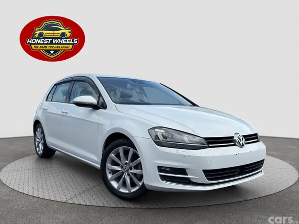 Volkswagen Golf Hatchback, Petrol, 2016, White