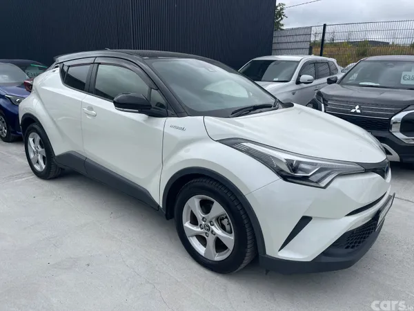 Toyota C-HR Hatchback, Petrol Hybrid, 2019, White