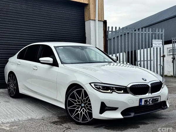 BMW 3-Series Saloon, Diesel, 2019, White