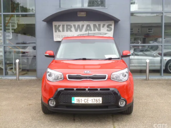 Kia Soul Hatchback, Diesel, 2016, Red