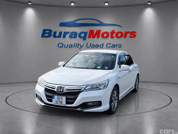 Honda Accord Saloon, Petrol Hybrid, 2015, White