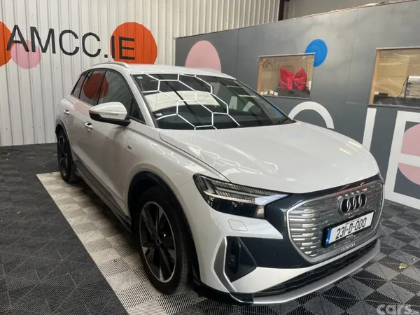 Audi Q4 e-tron SUV, Electric, 2023, White