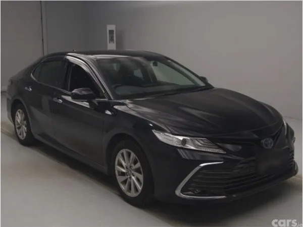 Toyota Camry Saloon, Petrol Hybrid, 2021, Black