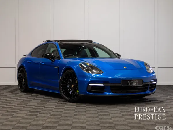 Porsche Panamera Hatchback, Petrol Plug-in Hybrid, 2018, Blue