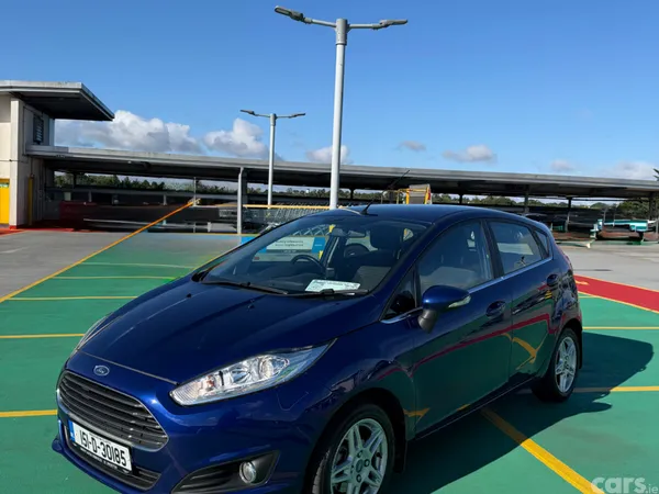 Ford Fiesta Hatchback, Petrol, 2015, Blue