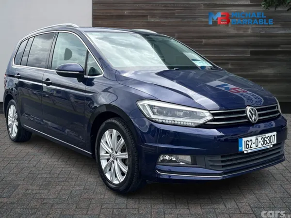 Volkswagen Touran MPV, Petrol, 2016, Blue