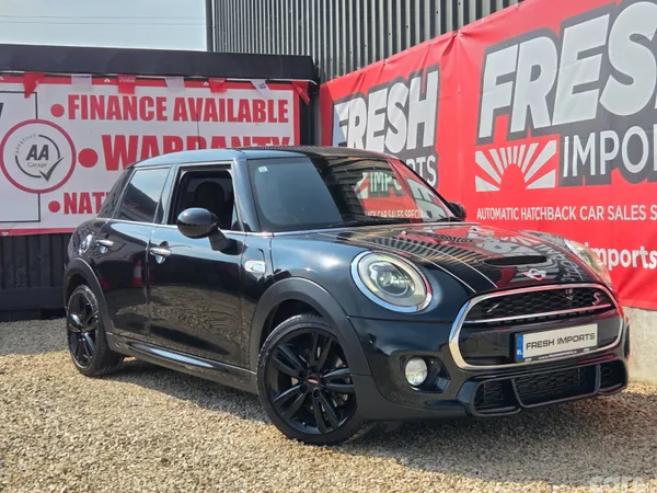 Mini Cooper Hatchback, Petrol, 2017, Black