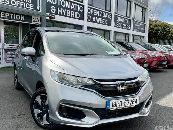 Honda Fit Hatchback, Petrol Hybrid, 2018, Silver