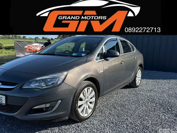 Opel Astra Saloon, Diesel, 2015, Grey