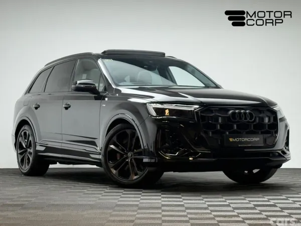 Audi Q7 SUV, Petrol Plug-in Hybrid, 2025, Black