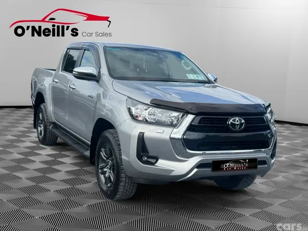 Toyota Hilux Pick Up, Diesel, 2025, Silver