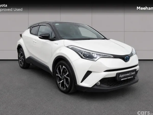 Toyota C-HR SUV, Petrol Hybrid, 2018, White