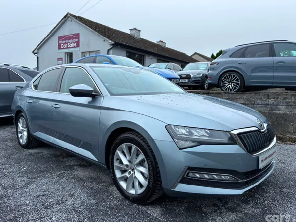 Skoda Superb Hatchback, Petrol Plug-in Hybrid, 2020, Grey
