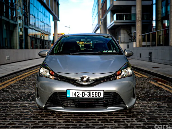 Toyota Vitz Hatchback, Petrol, 2014, Silver