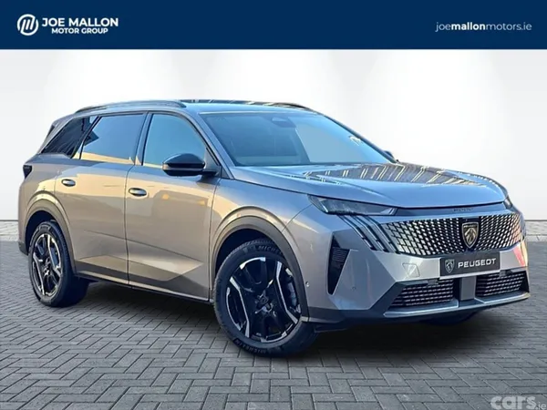 Peugeot 5008 SUV, Electric, 2027, Grey