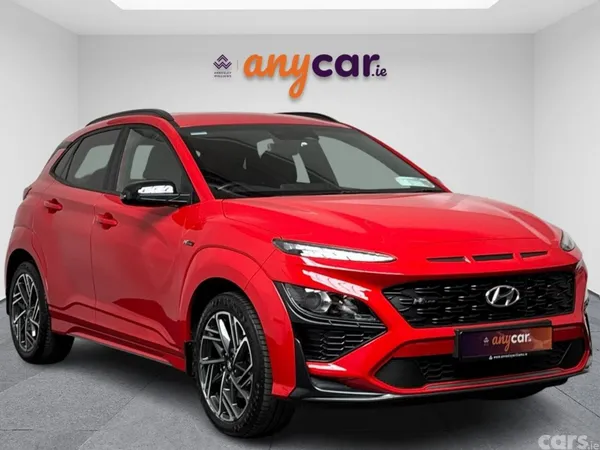 Hyundai KONA MPV, Petrol, 2022, Red