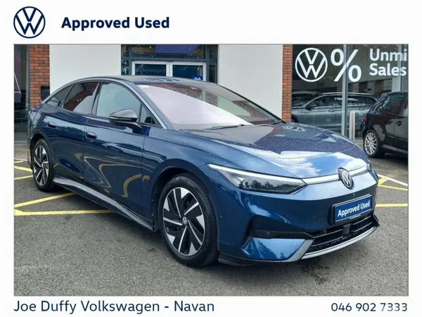 Volkswagen ID.7 Hatchback, Electric, 2025, Blue