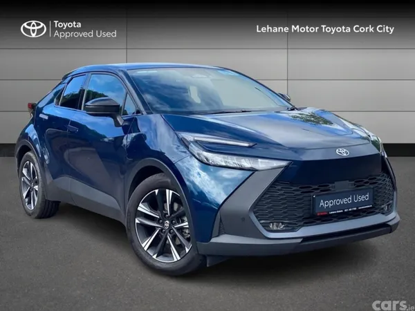 Toyota C-HR SUV, Petrol Hybrid, 2026, Blue