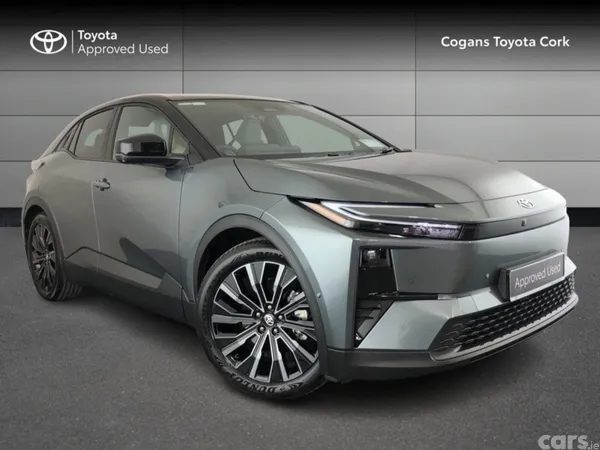 Toyota C-HR Estate, Electric, 2026, Green