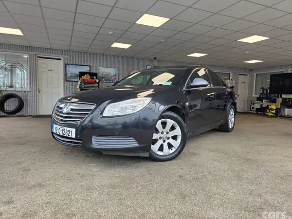 Vauxhall Insignia Hatchback, Diesel, 2012, Black
